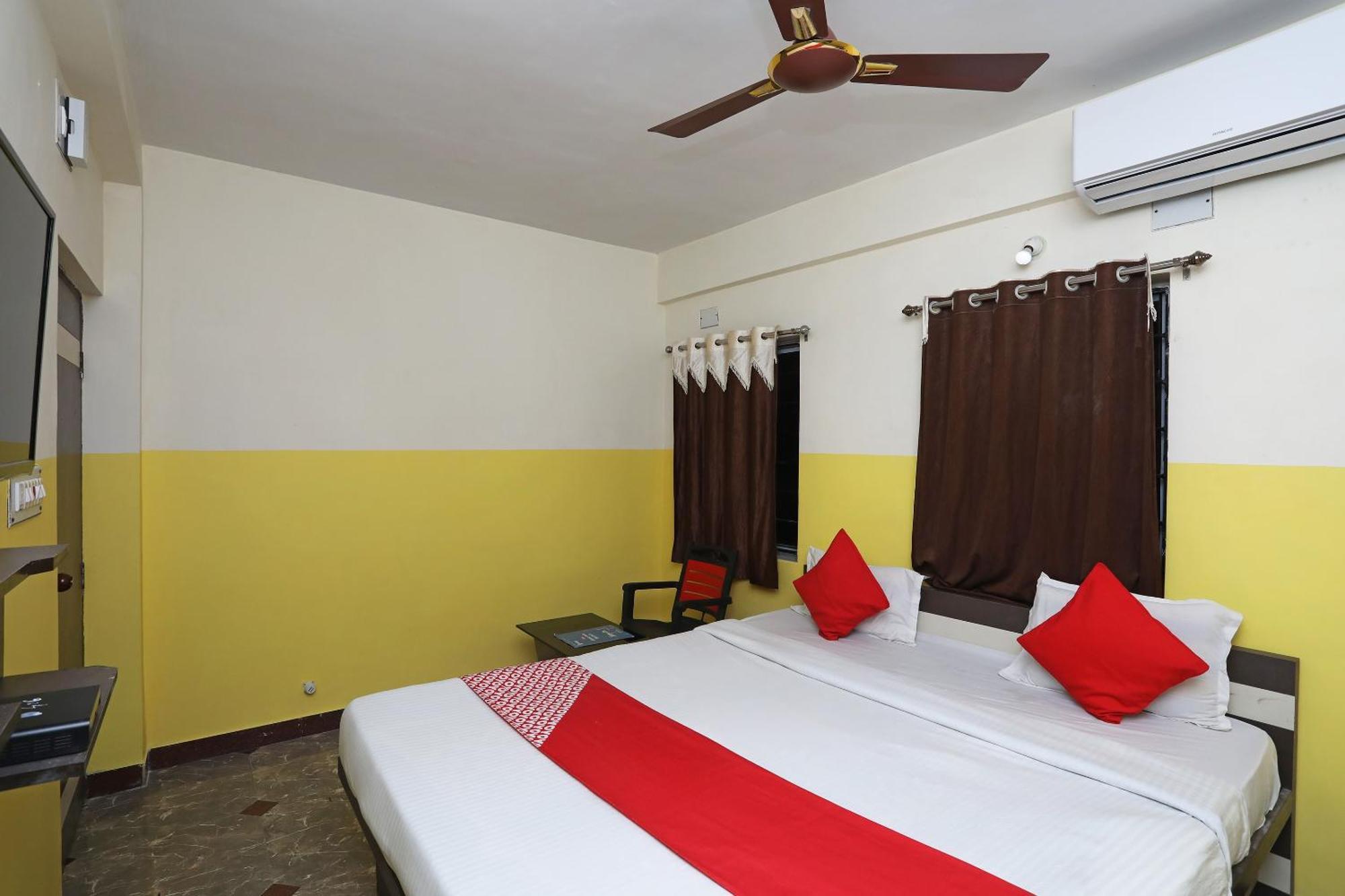 Oyo 26152 Hotel Aarush 디가 외부 사진
