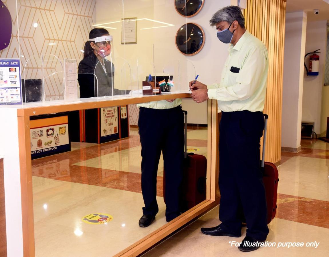 Oyo 26152 Hotel Aarush 디가 외부 사진